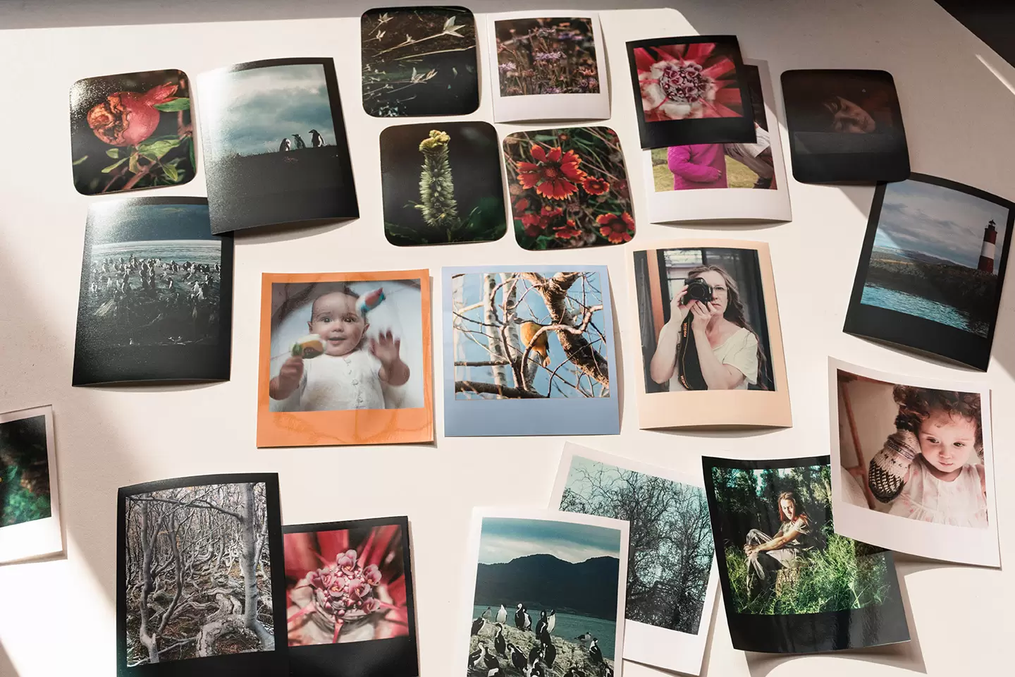 imprimí fotos mini polaroid, vintage, formatos clásicos, tradicionales y a medida, impresas en minilab, revelado digital de proceso químico