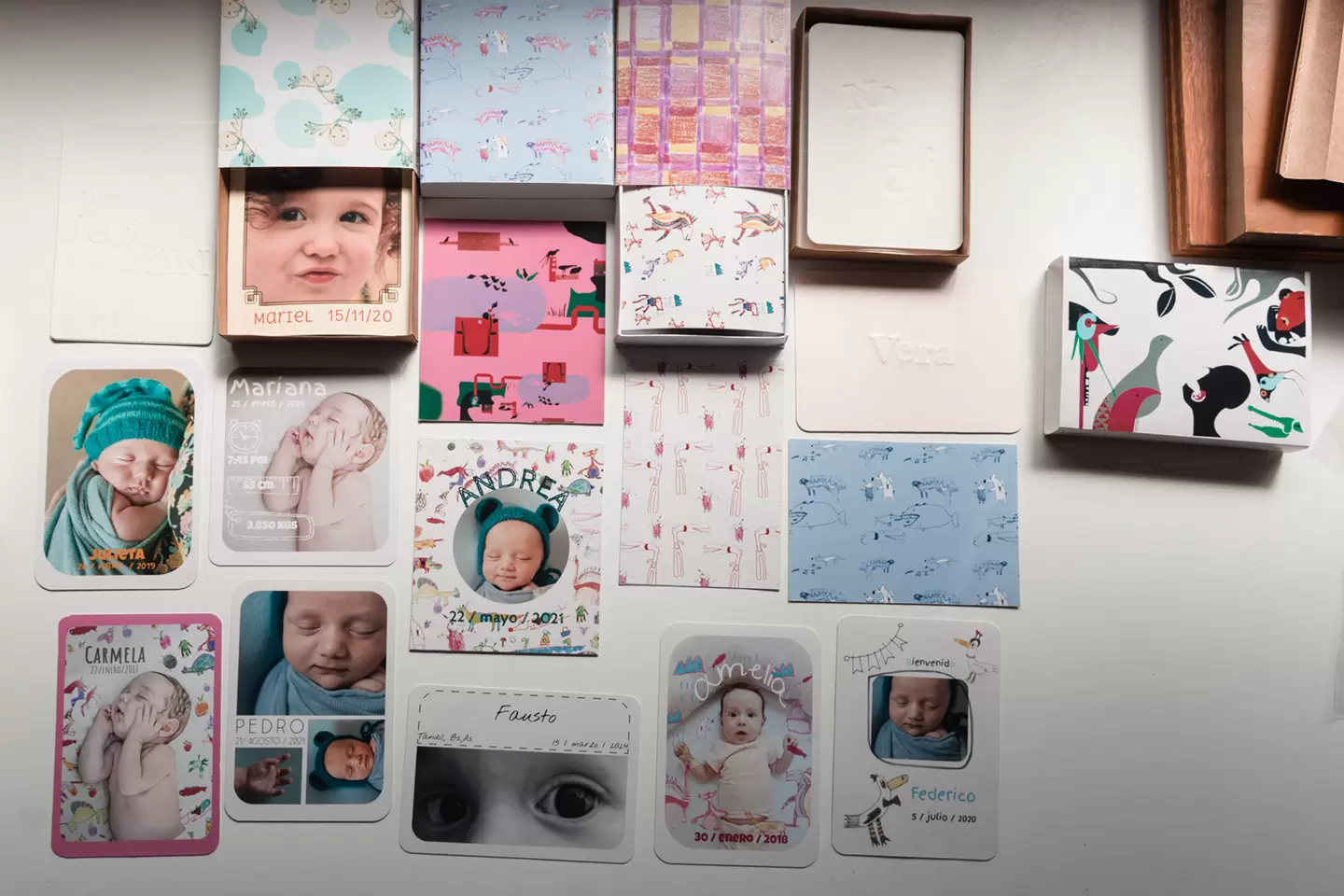 tarjetas fotográficas con tus fotos, souvenirs, tarjetas de nacimiento, cumpleaños, bautismo, comunión